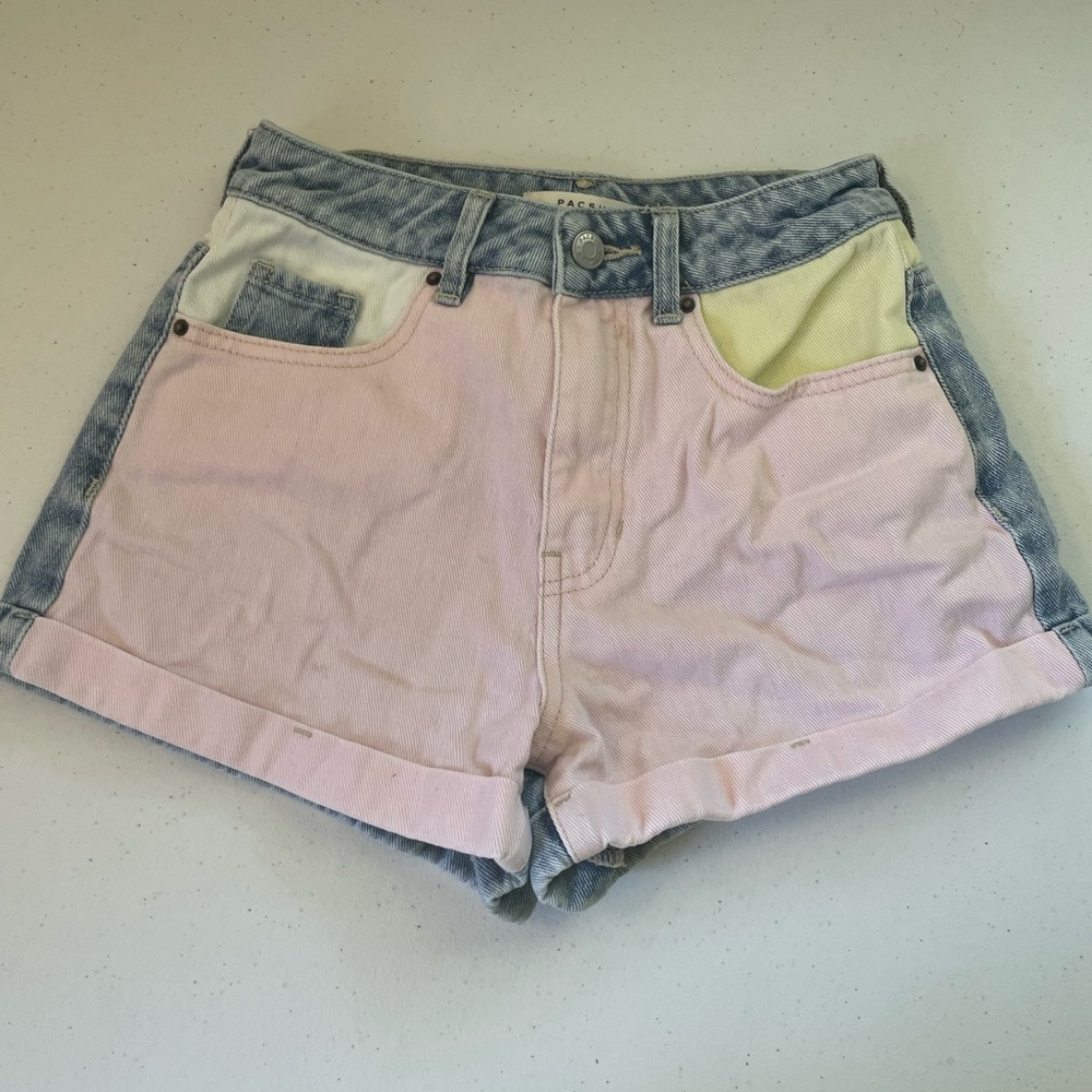 Pacsun Women’s Mom Short size 24 SKU 202
